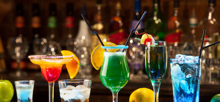 Los cocktails famosos que todos deberían conocer