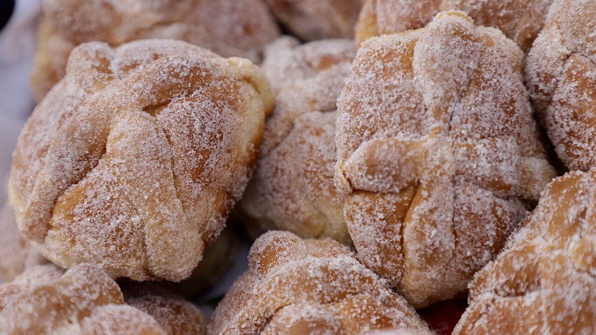Pan de muerto casero: receta paso a paso para Día de Muertos